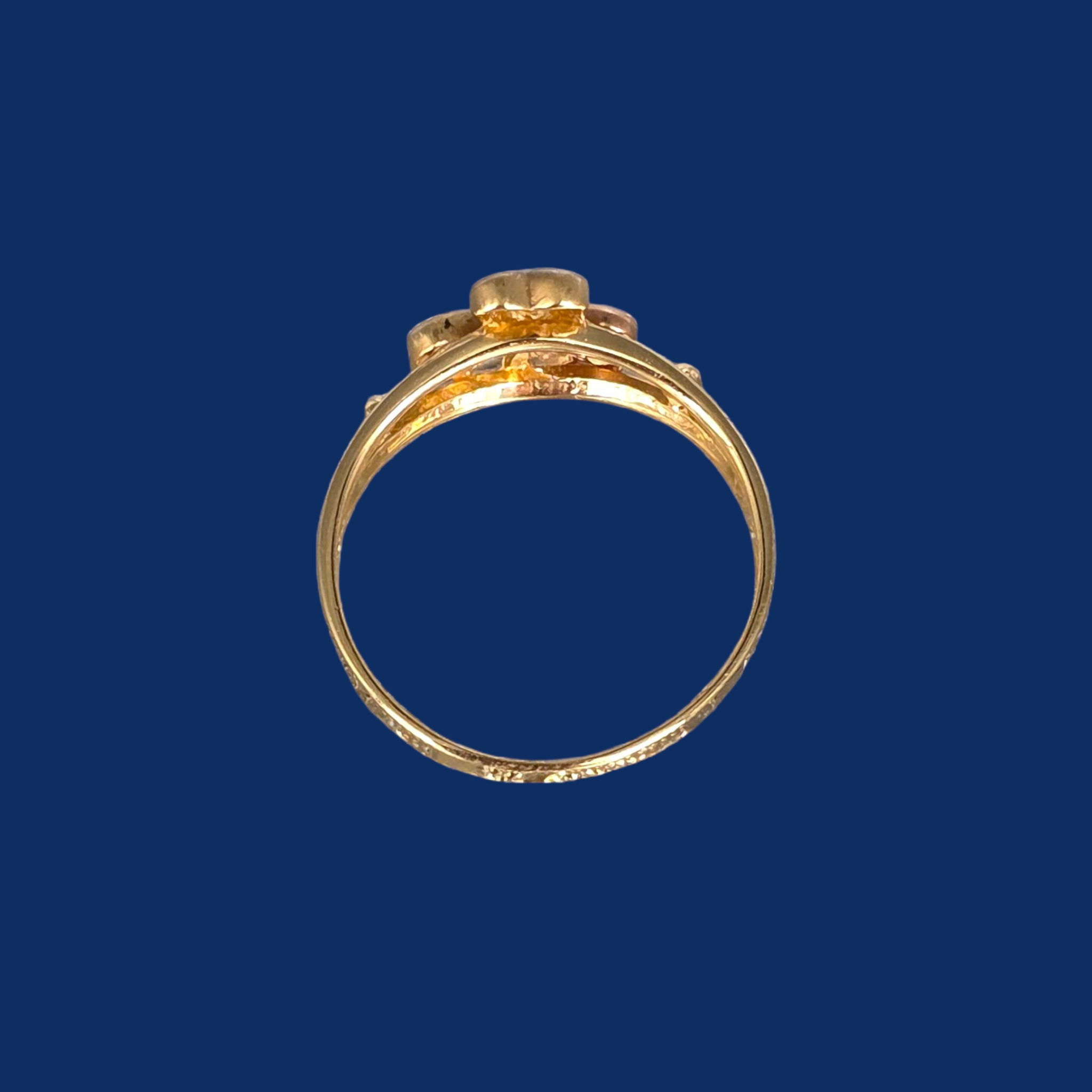 14K Gold Shamrock Leaf Ring