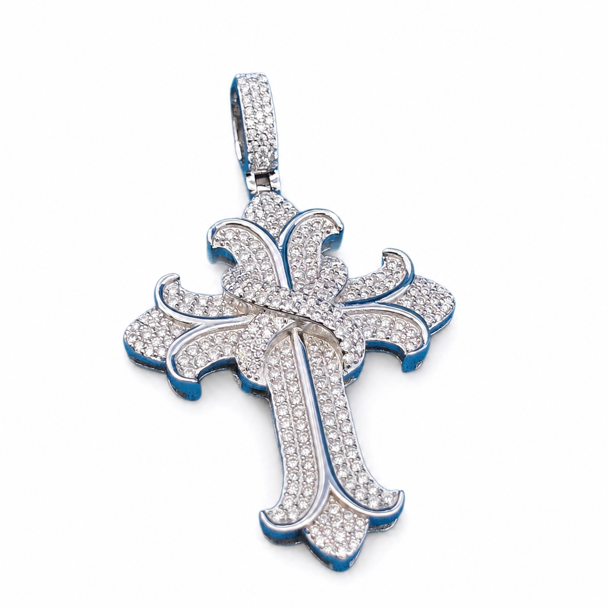 925 Sterling Silver Moissanite Antique-Style Cross Pendant 1.30 CTW - view 3 on pure white background