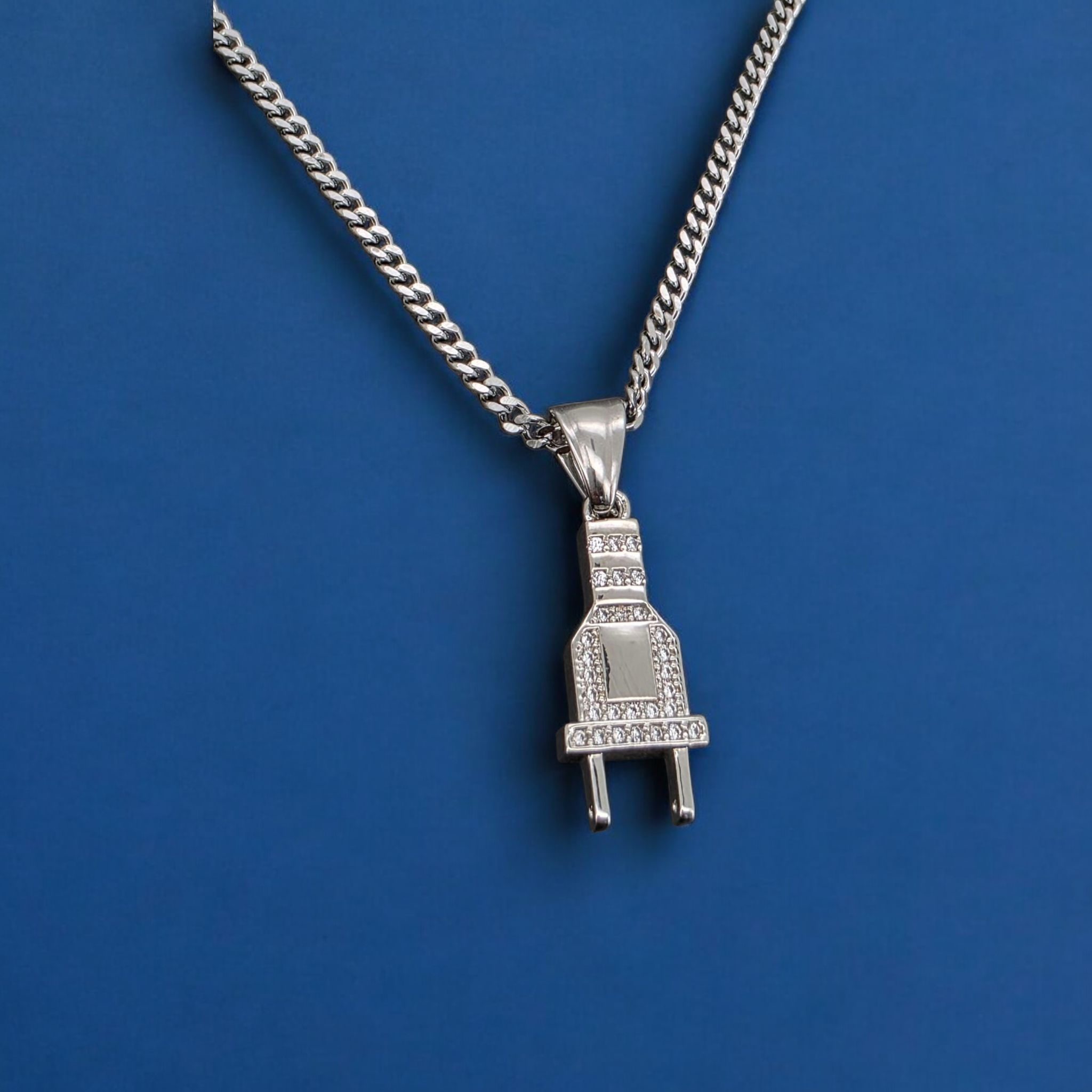 Stainless Steel Plug Pendent and Chain Combo 24''