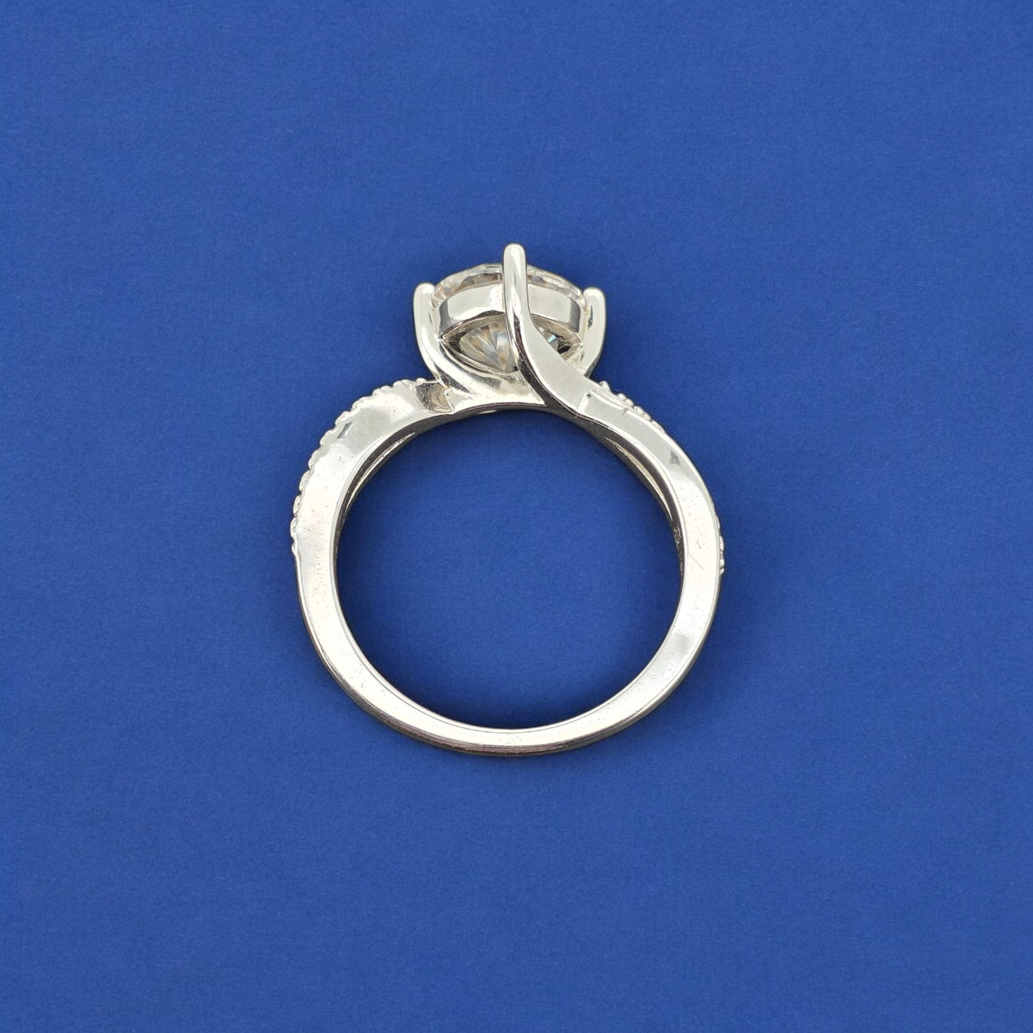925 Silver Moissanite Round Twisted Ring
