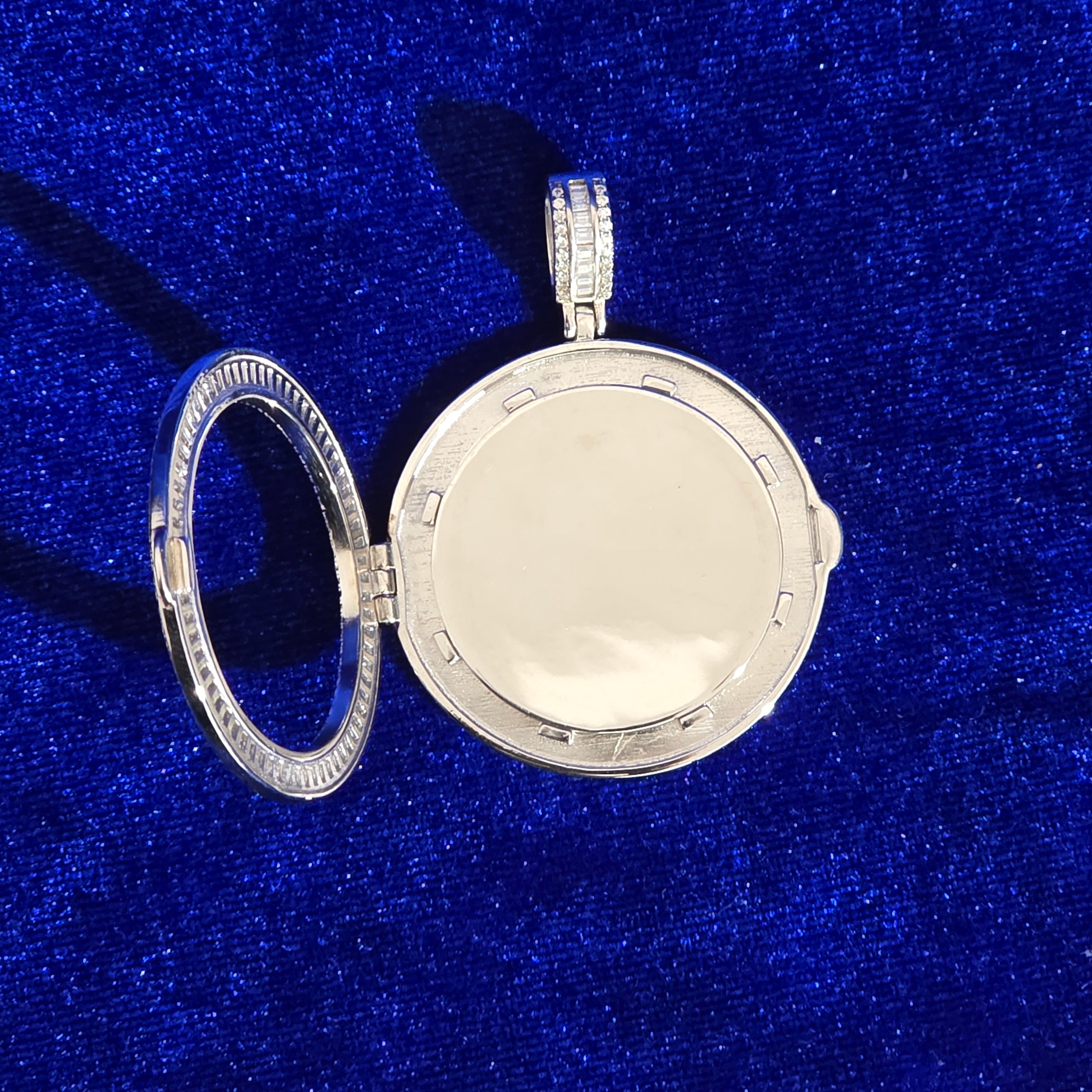 925 Silver Moissanite Baguette Memory Pendent