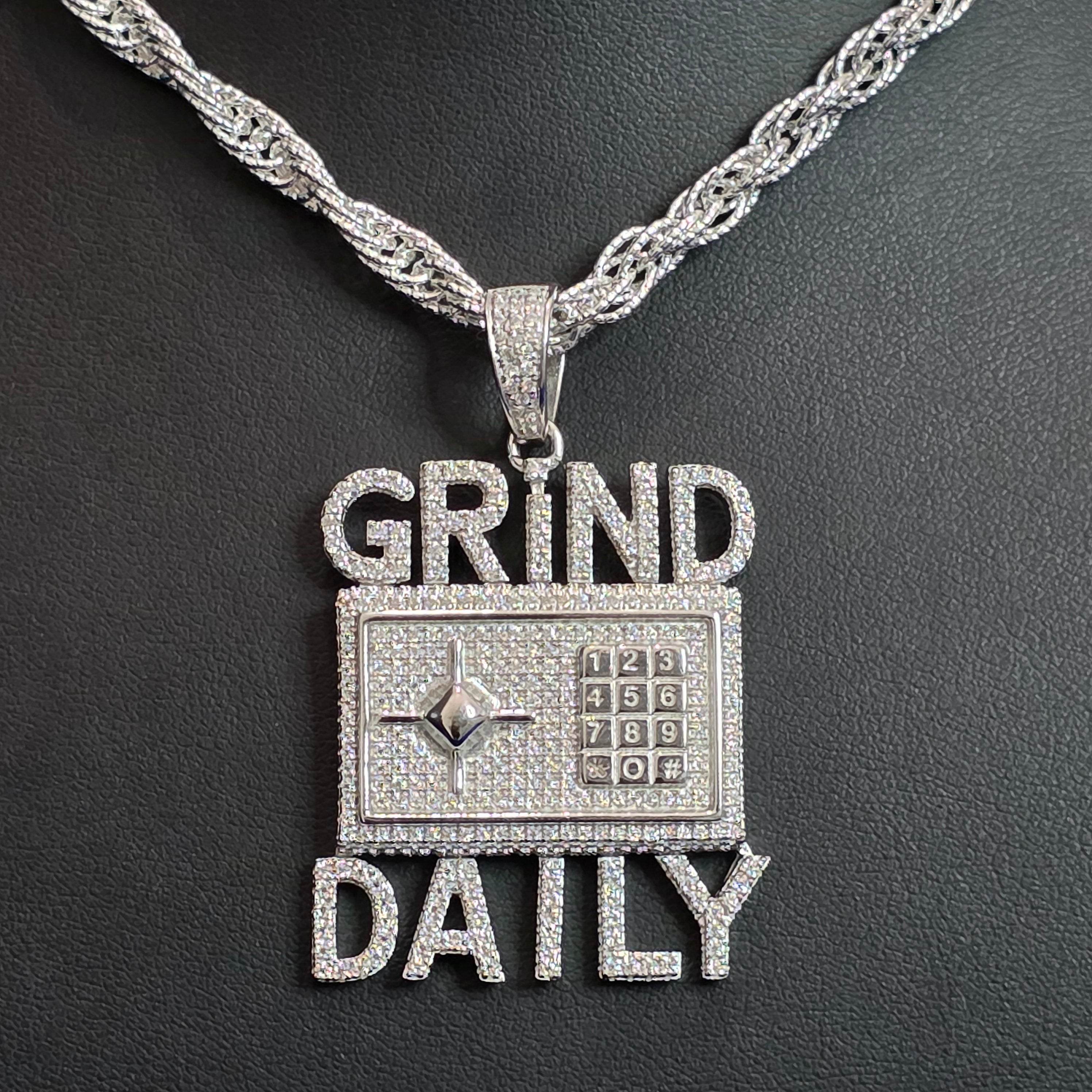 Silver Moissanite Grind Daily Pendant with Chain Combo