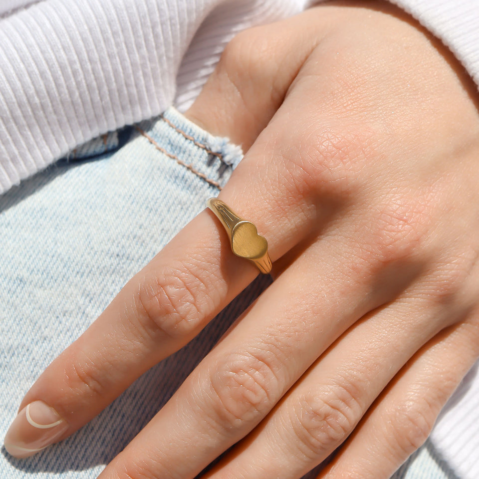 18K Gold PVD Stainless Steel Engravable Heart Signet Ring