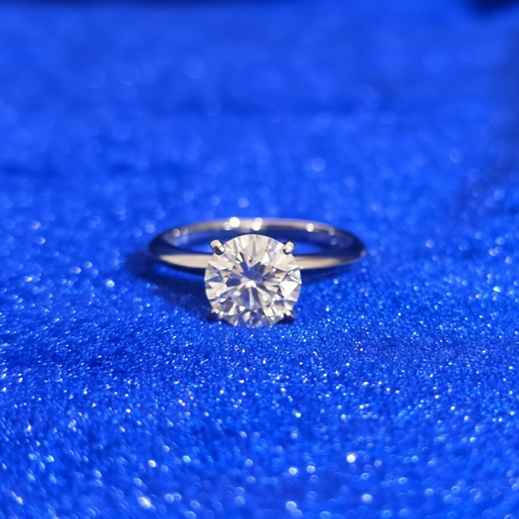 925 Silver Moissanite Round solitaire Ring 2 CTW