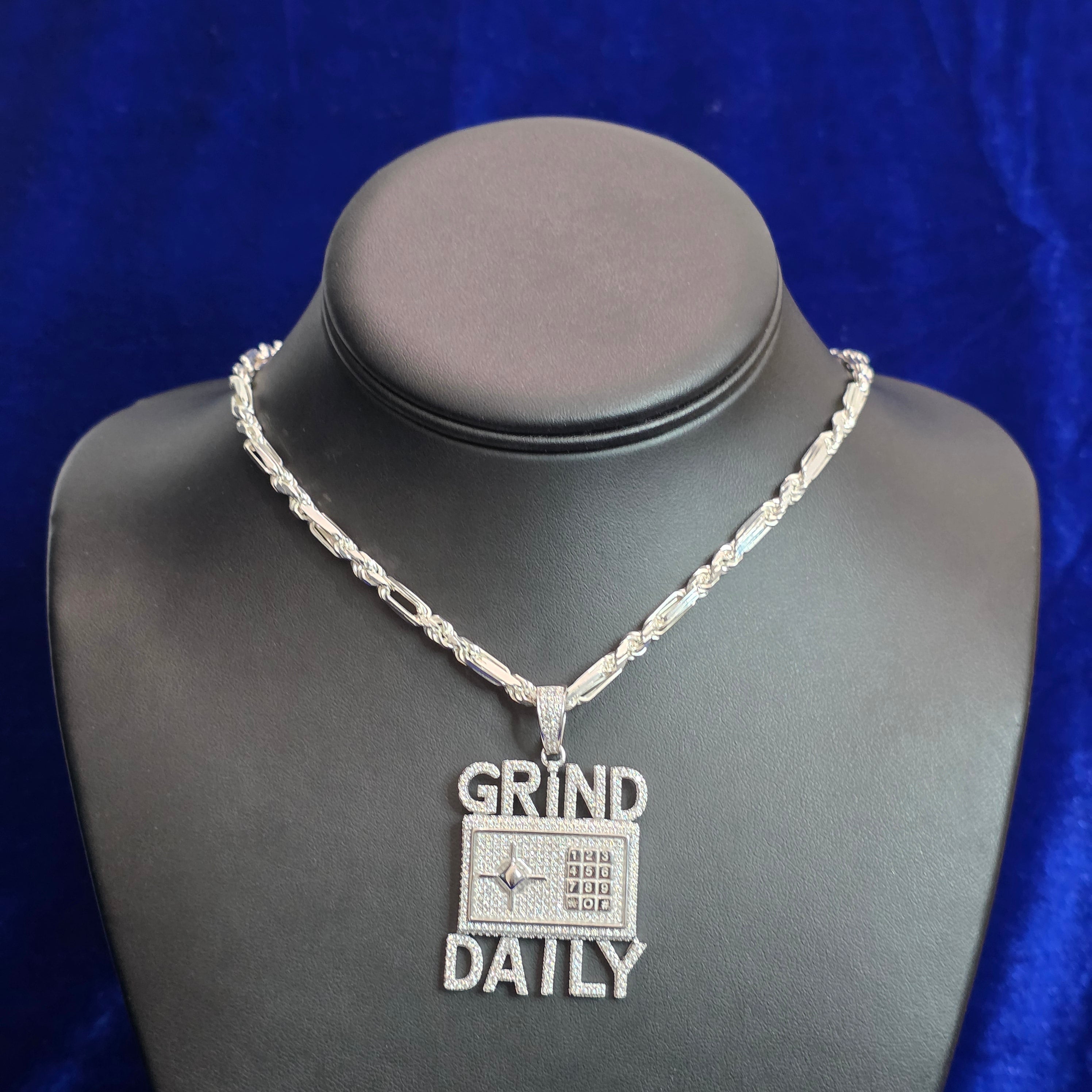 Silver Moissanite Grind Daily Pendant with Chain Combo