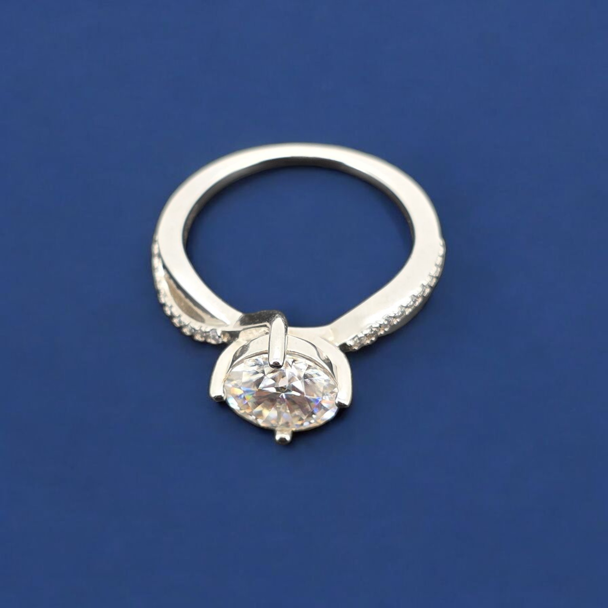 925 Silver Moissanite Round Twisted Ring
