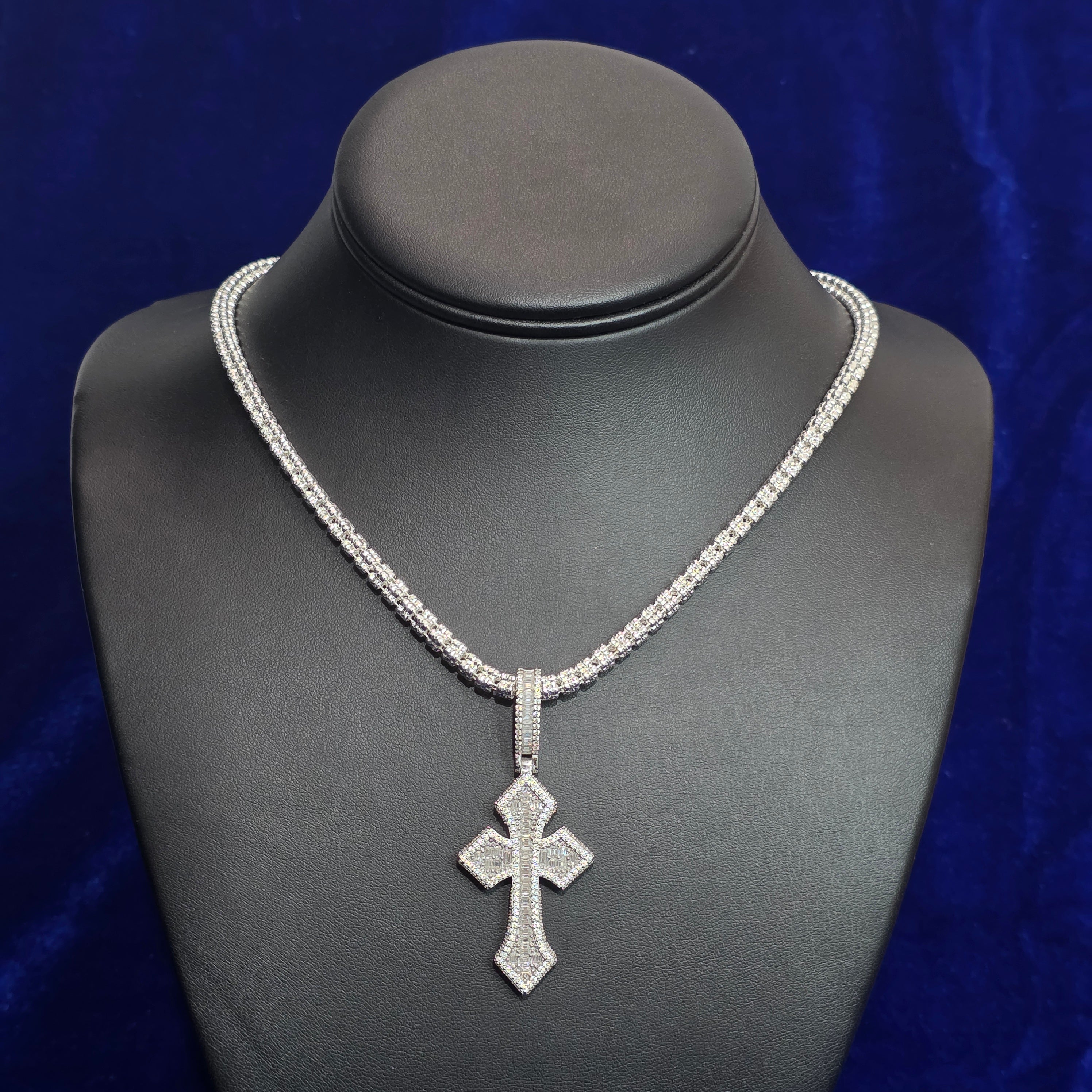 Silver Moissanite Cross Pendant with Chain Combo