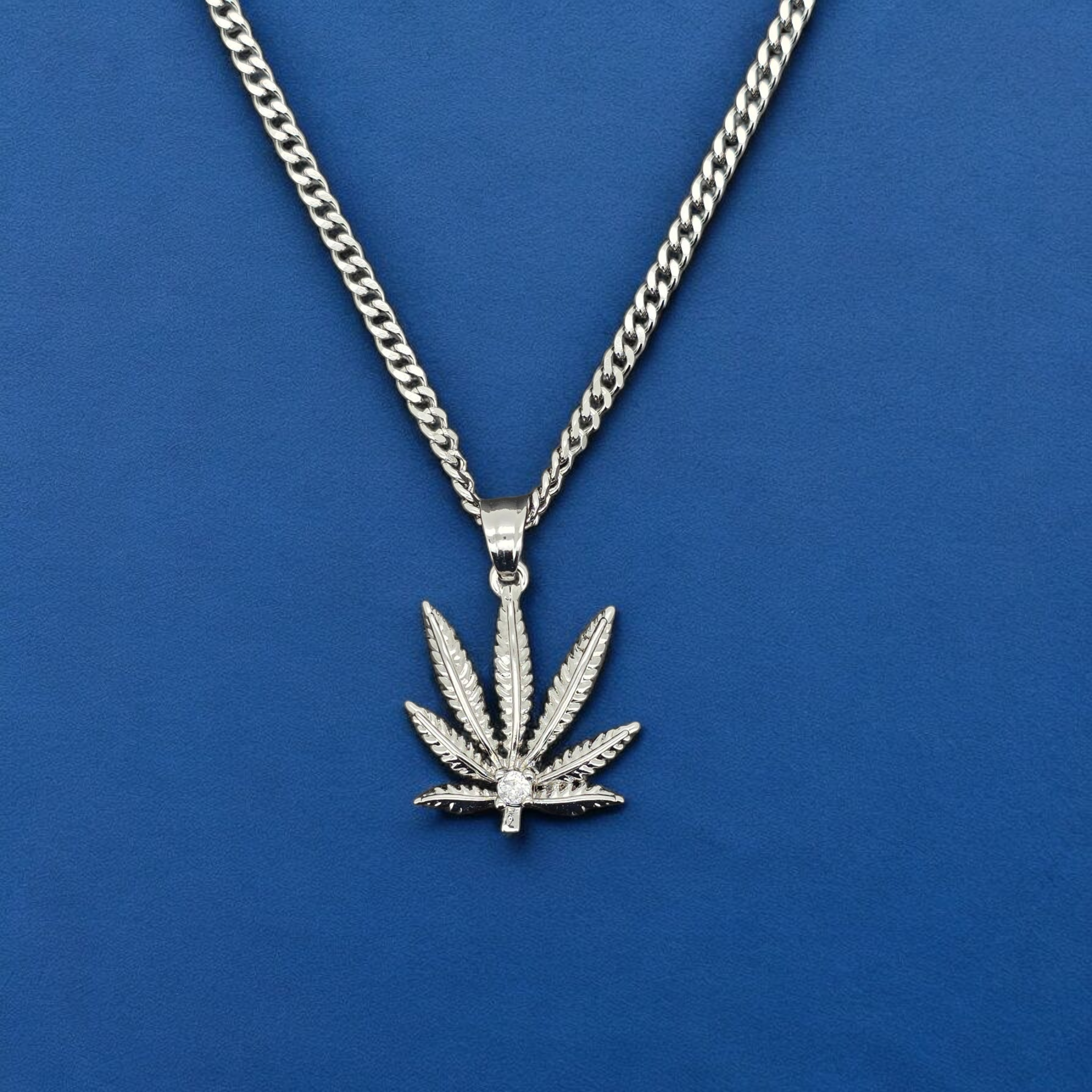 Stainless Steel Leaf Pendent and Chain Combo 24"