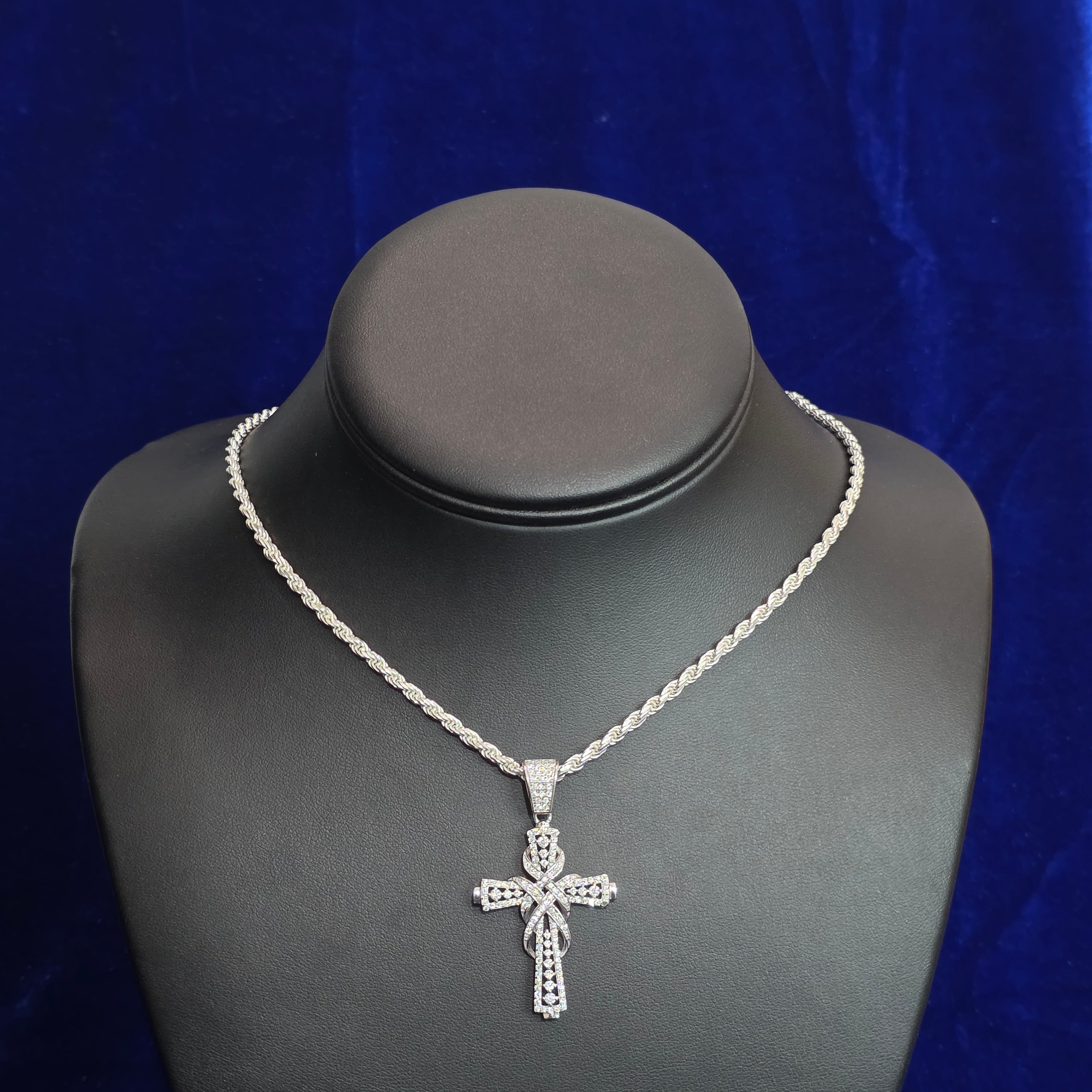 Silver Moissanite Cross Pendant with Chain Combo