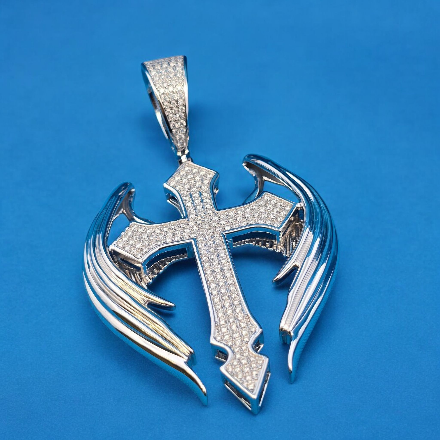 925 Silver Moissanite Wings Cross 3.13 CTW