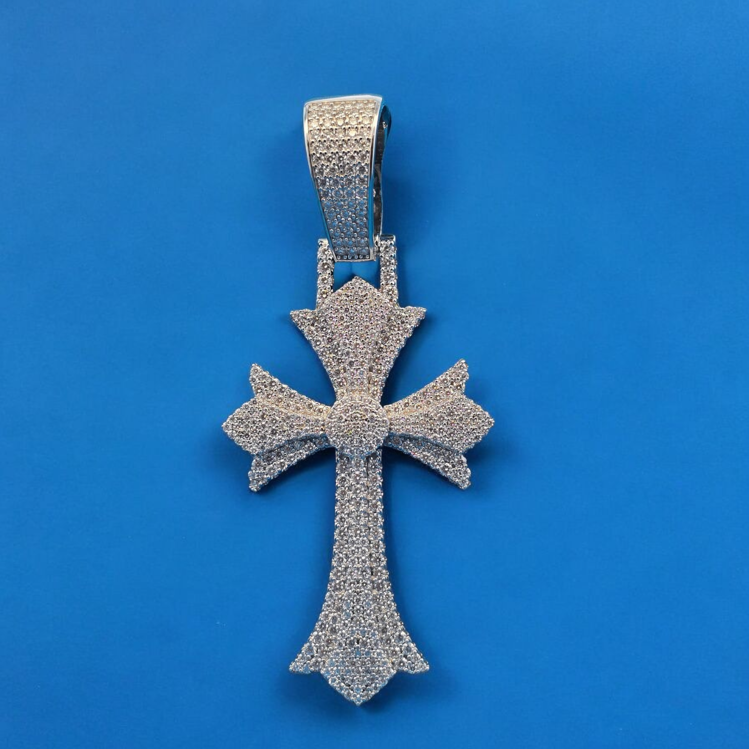925 Silver Moissanite Cross Fine Pendant 5.78 CTW
