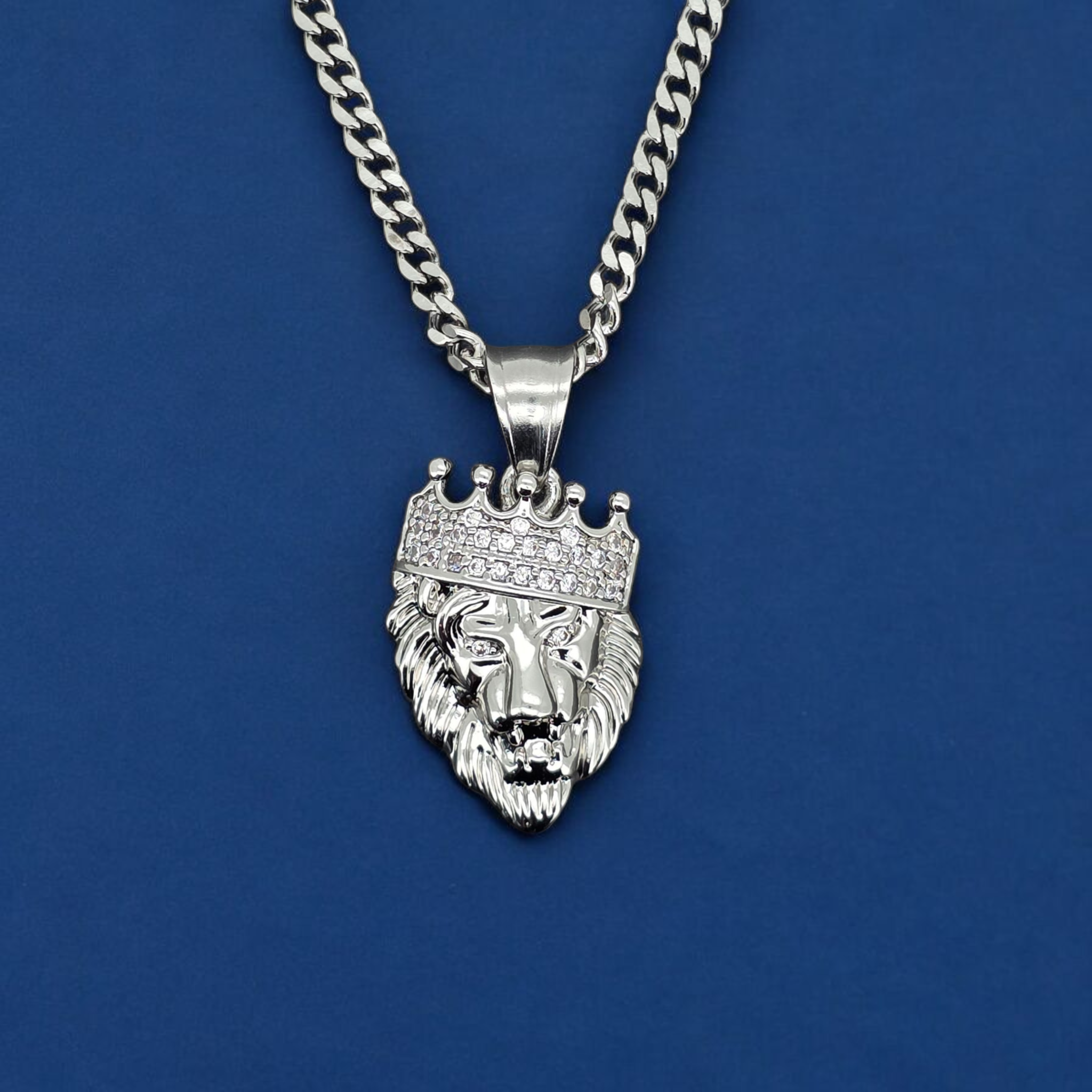 Stainless Steel Lion Pendent and Chain Combo 24''