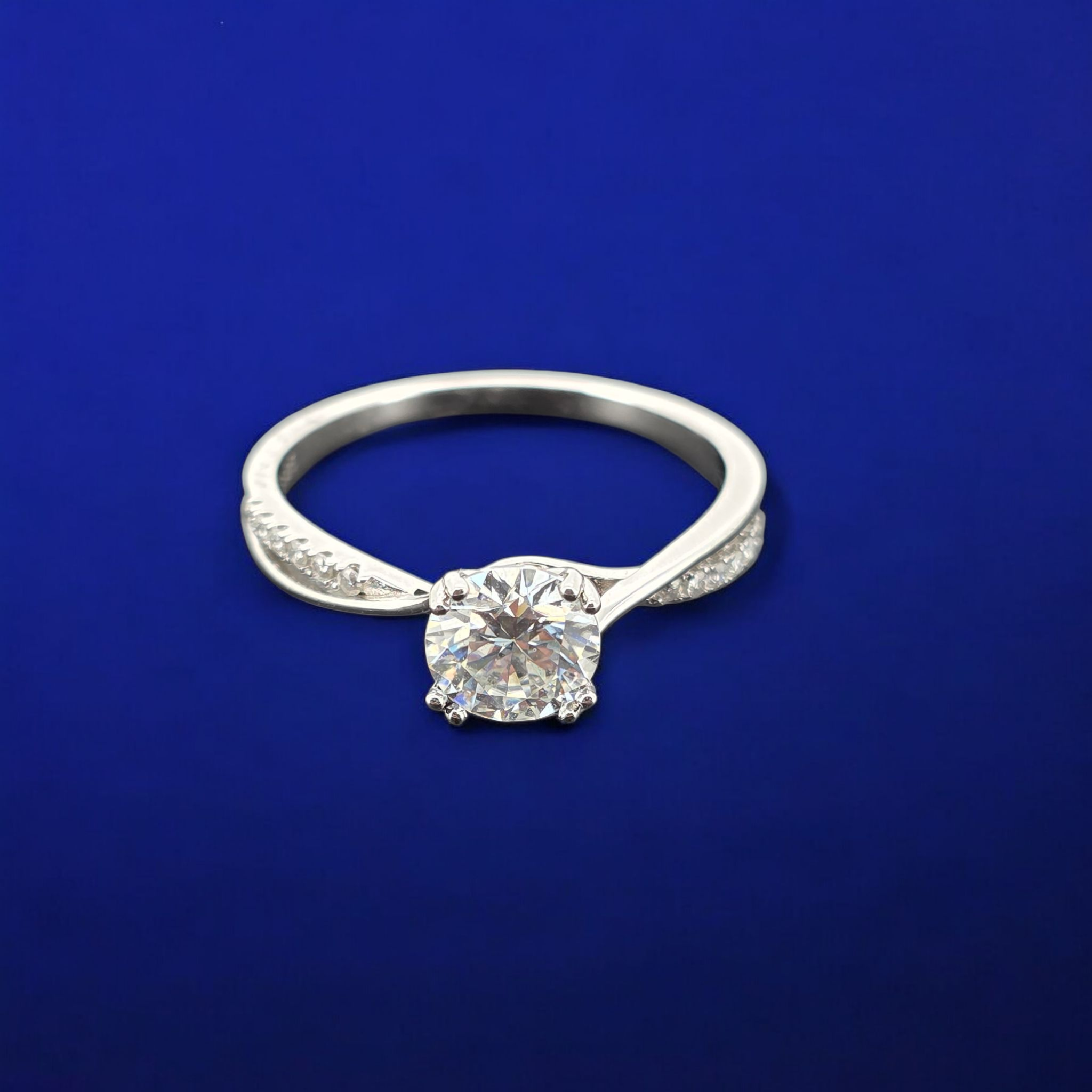 925 Silver Moissanite Round Accented Ring